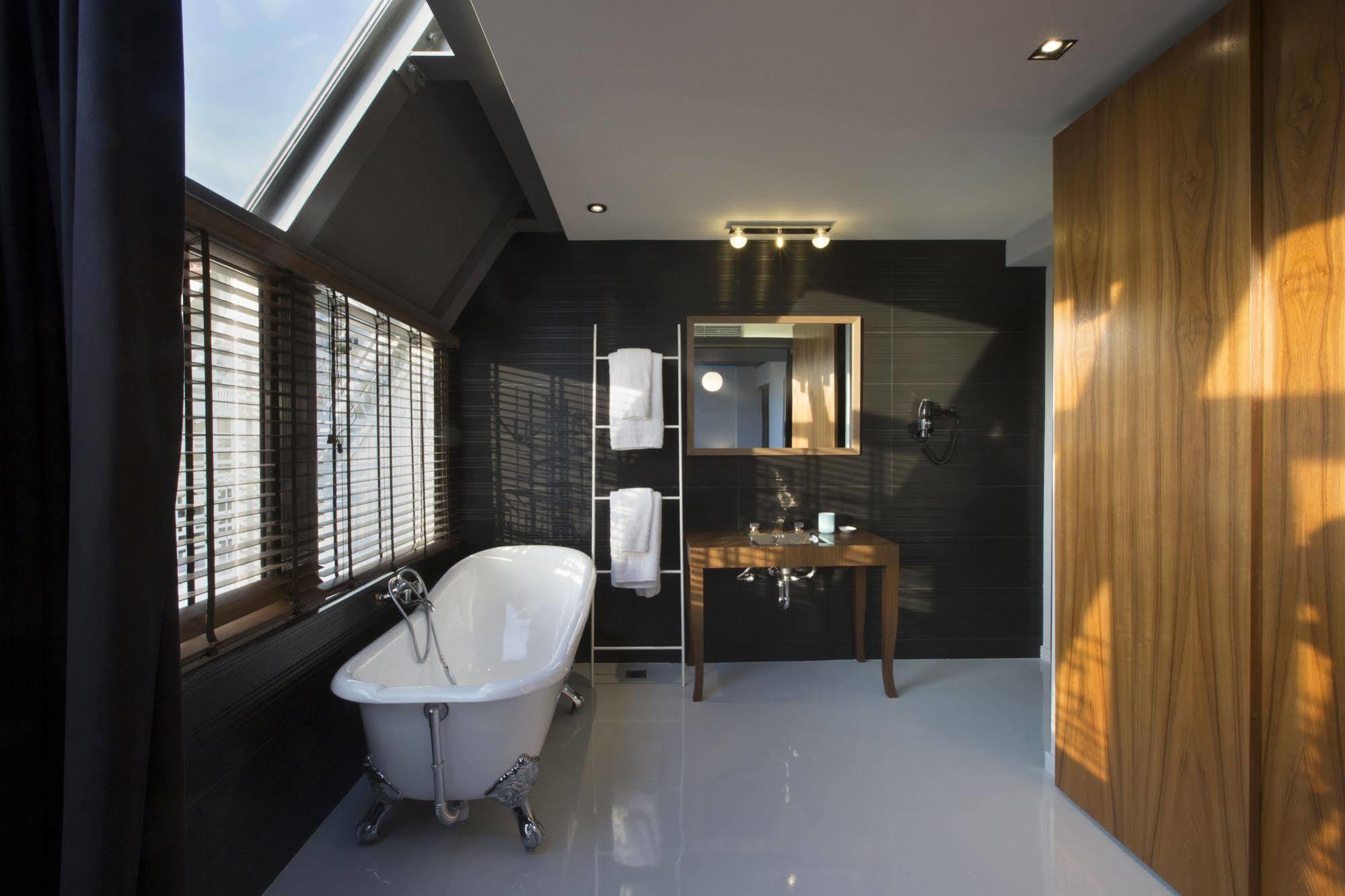 Pi Athens Apartment Ngoại thất bức ảnh